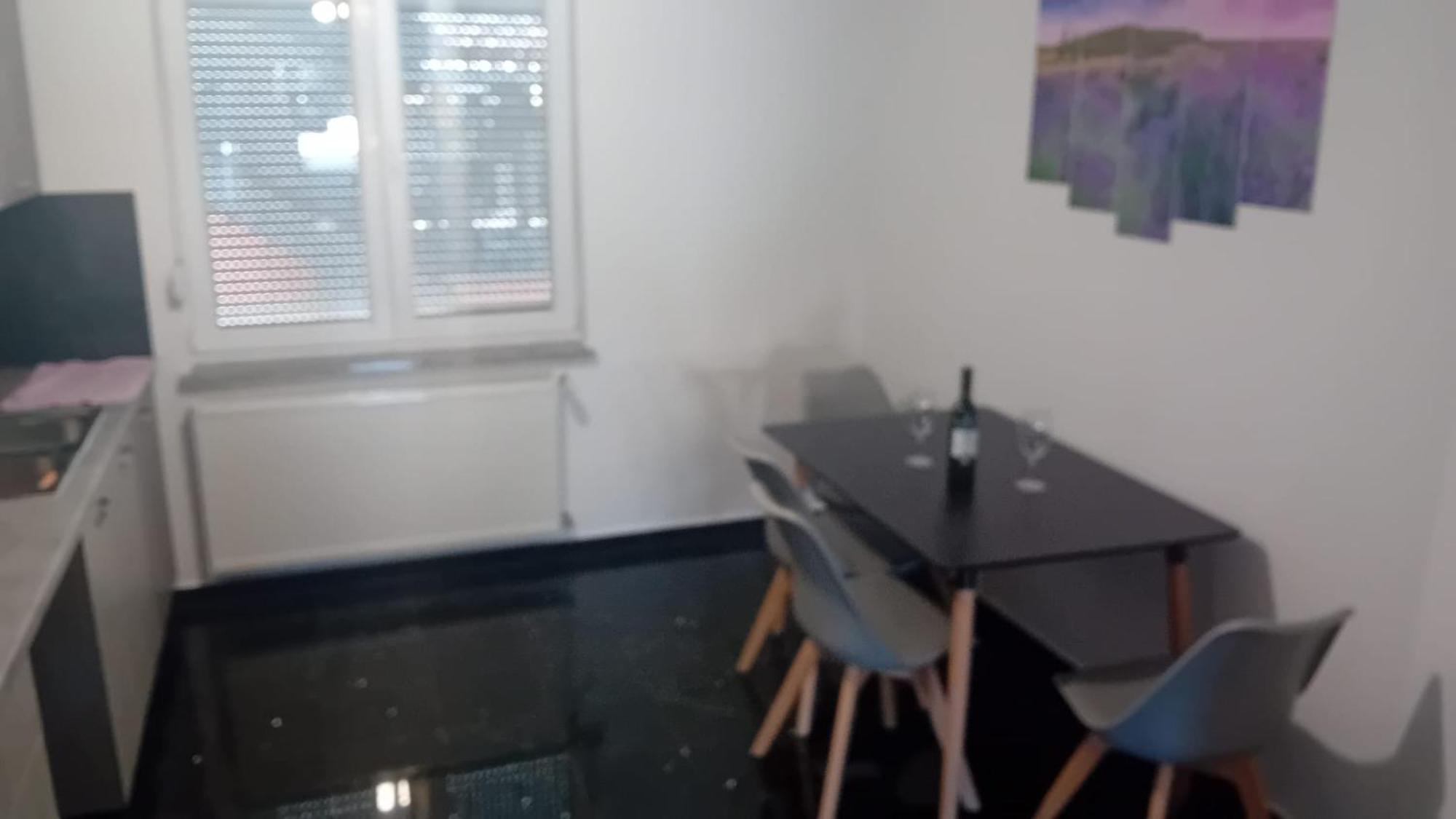Apartman De Velika Gorica Luaran gambar